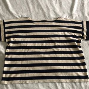 Women’s 3/4 length sleeve t-shirt with navy and ivory stripes size M/L